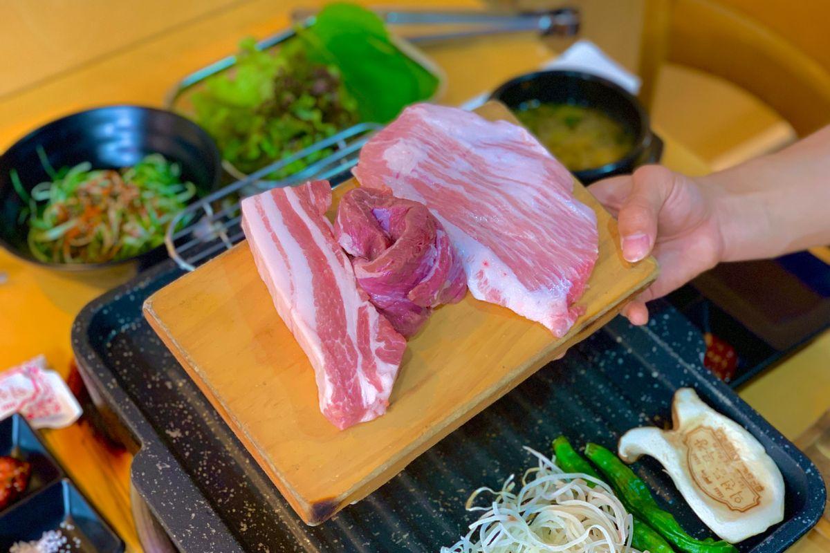 Iksundong Farm, Nhà hàng thịt nướng BBQ nổi tiếng ở Ikseondong, Seoul