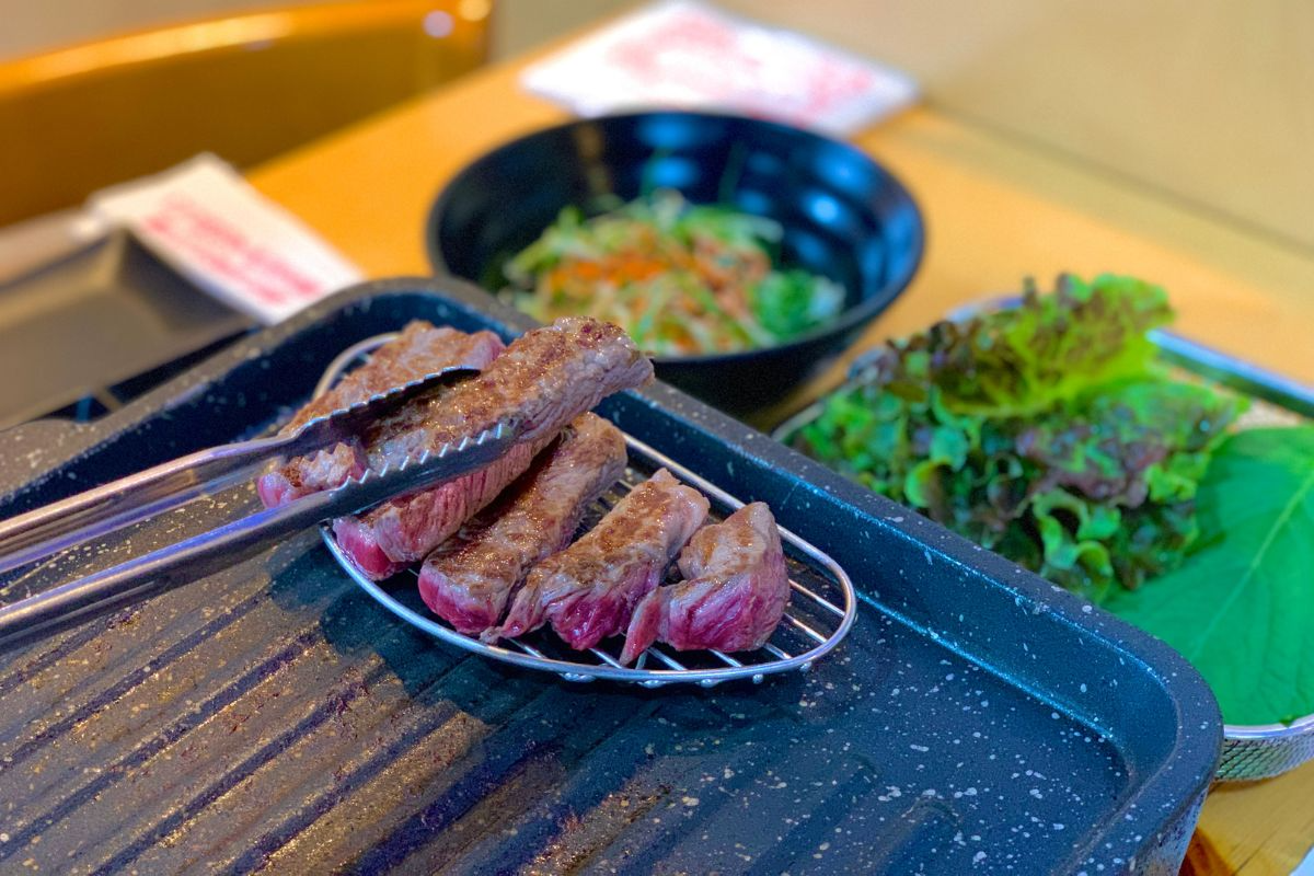 Iksundong Farm, Nhà hàng thịt nướng BBQ nổi tiếng ở Ikseondong, Seoul