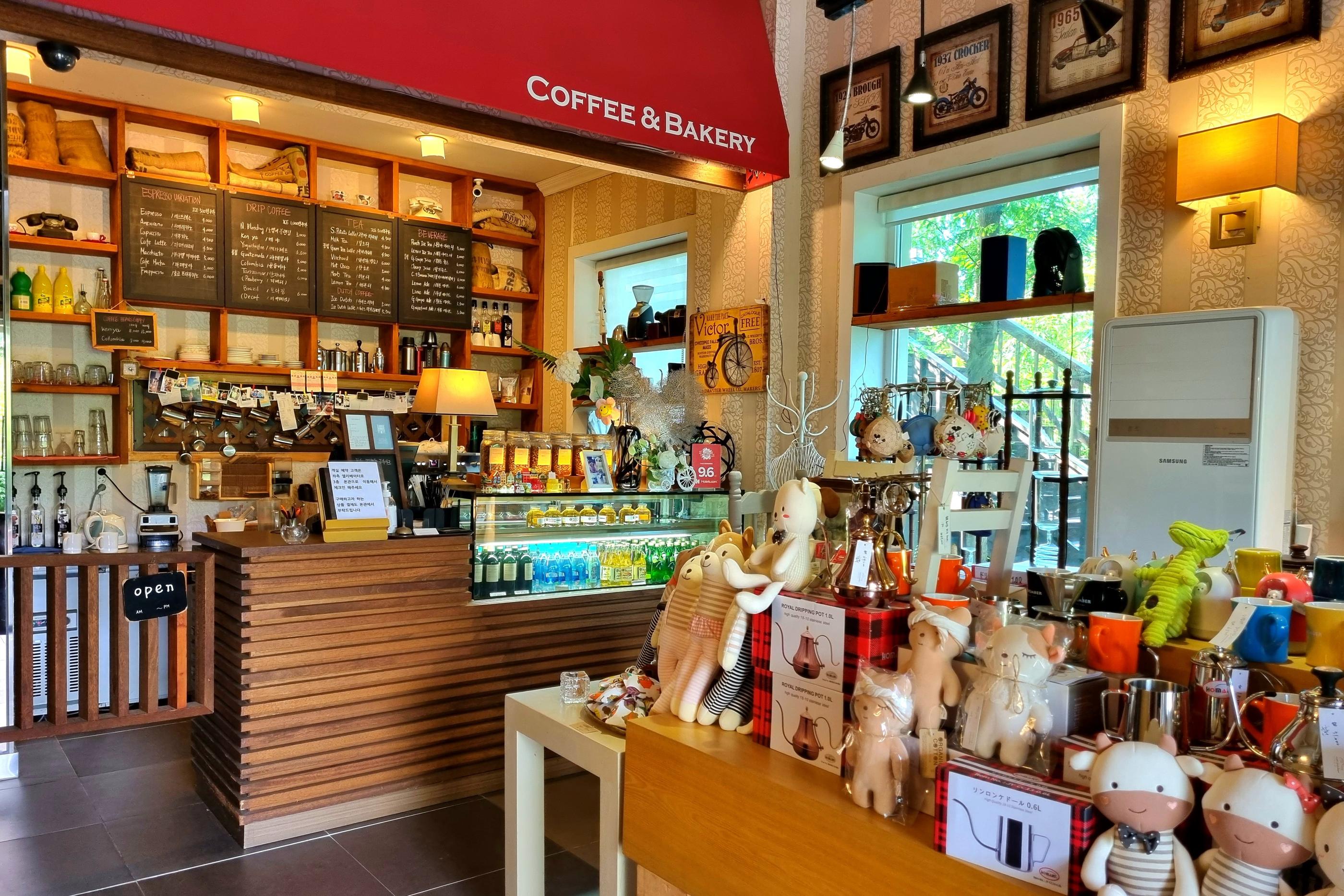 江陵、カンヌン、カンルン、江原道、カンウォンド、カンウォン、韓国旅行、韓国海、韓国トンへ、韓国東海、江陵旅行、江原道旅行、NOVEMBER、NOVEMBERホテル、ノーベンバー、ノーベンバーホテル、韓国ノーベンバー、韓国ホテル、江陵ホテル、海の見えるホテル