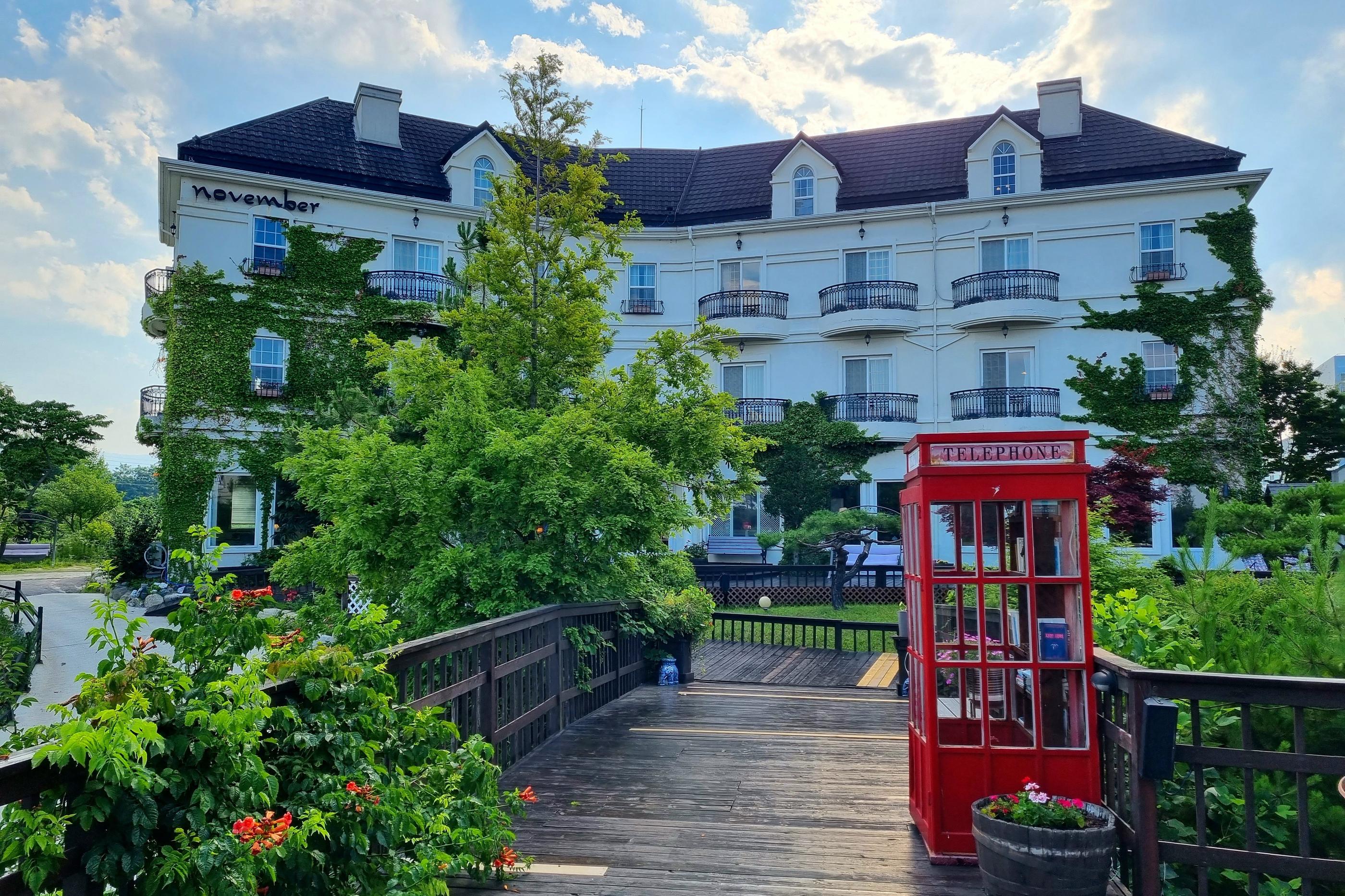 江陵、カンヌン、カンルン、江原道、カンウォンド、カンウォン、韓国旅行、韓国海、韓国トンへ、韓国東海、江陵旅行、江原道旅行、NOVEMBER、NOVEMBERホテル、ノーベンバー、ノーベンバーホテル、韓国ノーベンバー、韓国ホテル、江陵ホテル、海の見えるホテル