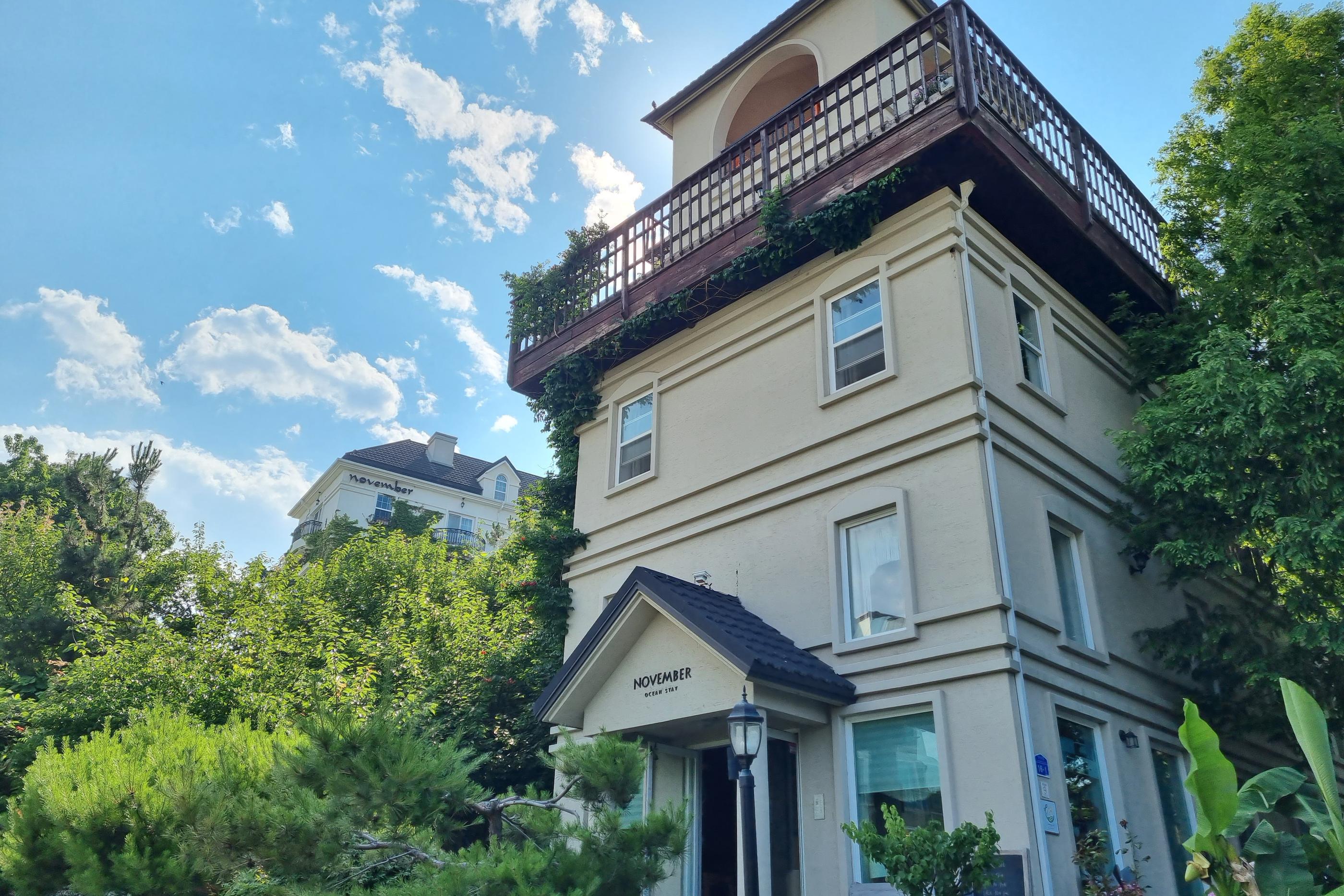 江陵、カンヌン、カンルン、江原道、カンウォンド、カンウォン、韓国旅行、韓国海、韓国トンへ、韓国東海、江陵旅行、江原道旅行、NOVEMBER、NOVEMBERホテル、ノーベンバー、ノーベンバーホテル、韓国ノーベンバー、韓国ホテル、江陵ホテル、海の見えるホテル