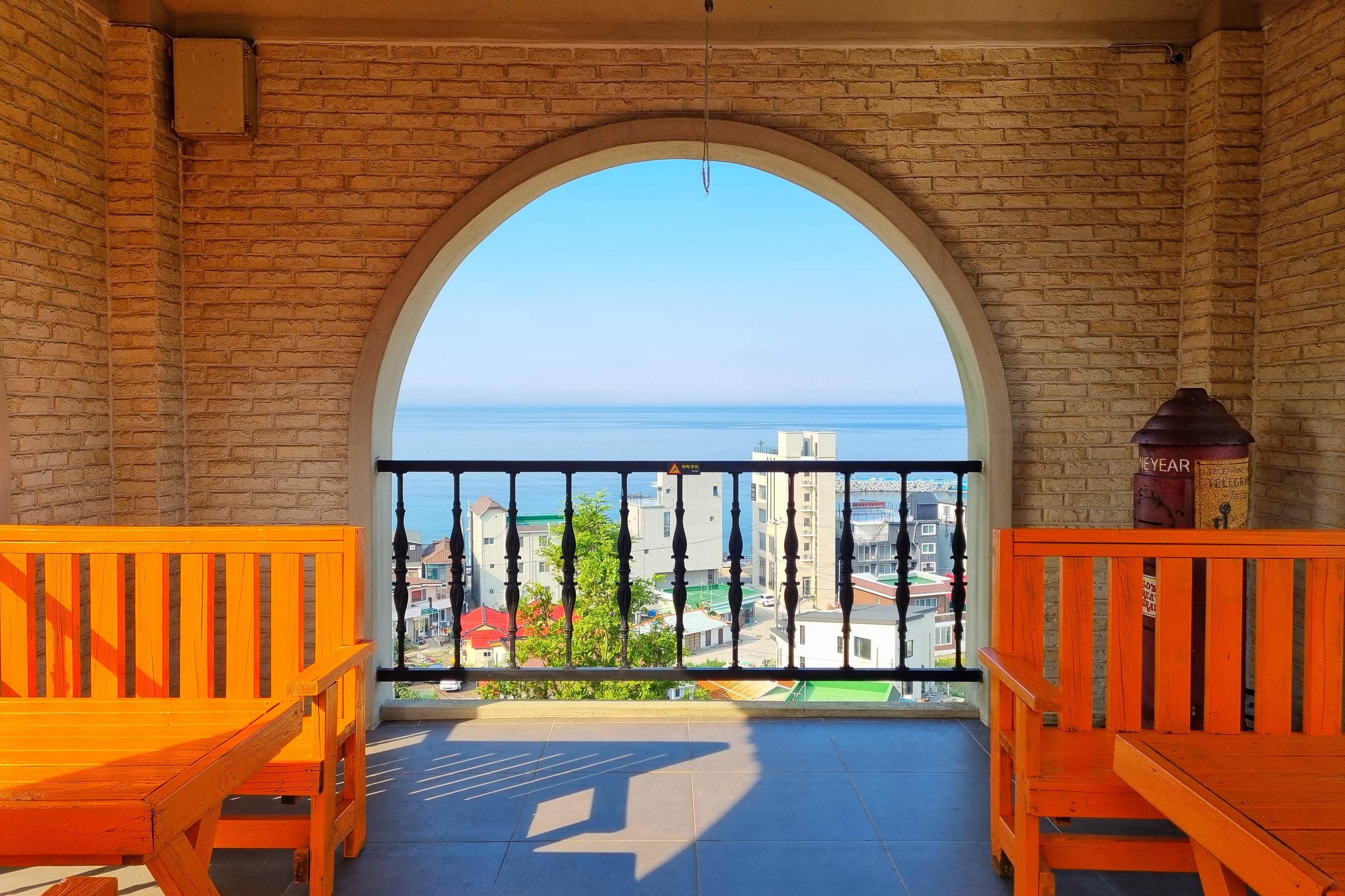 江陵、カンヌン、カンルン、江原道、カンウォンド、カンウォン、韓国旅行、韓国海、韓国トンへ、韓国東海、江陵旅行、江原道旅行、NOVEMBER、NOVEMBERホテル、ノーベンバー、ノーベンバーホテル、韓国ノーベンバー、韓国ホテル、江陵ホテル、海の見えるホテル