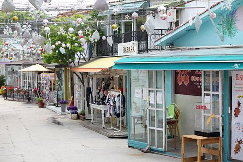 Tour tham quan Paju nửa ngày: Vườn ươm Byeokchoji, Làng Provence, Làng nghệ thuật Heyri