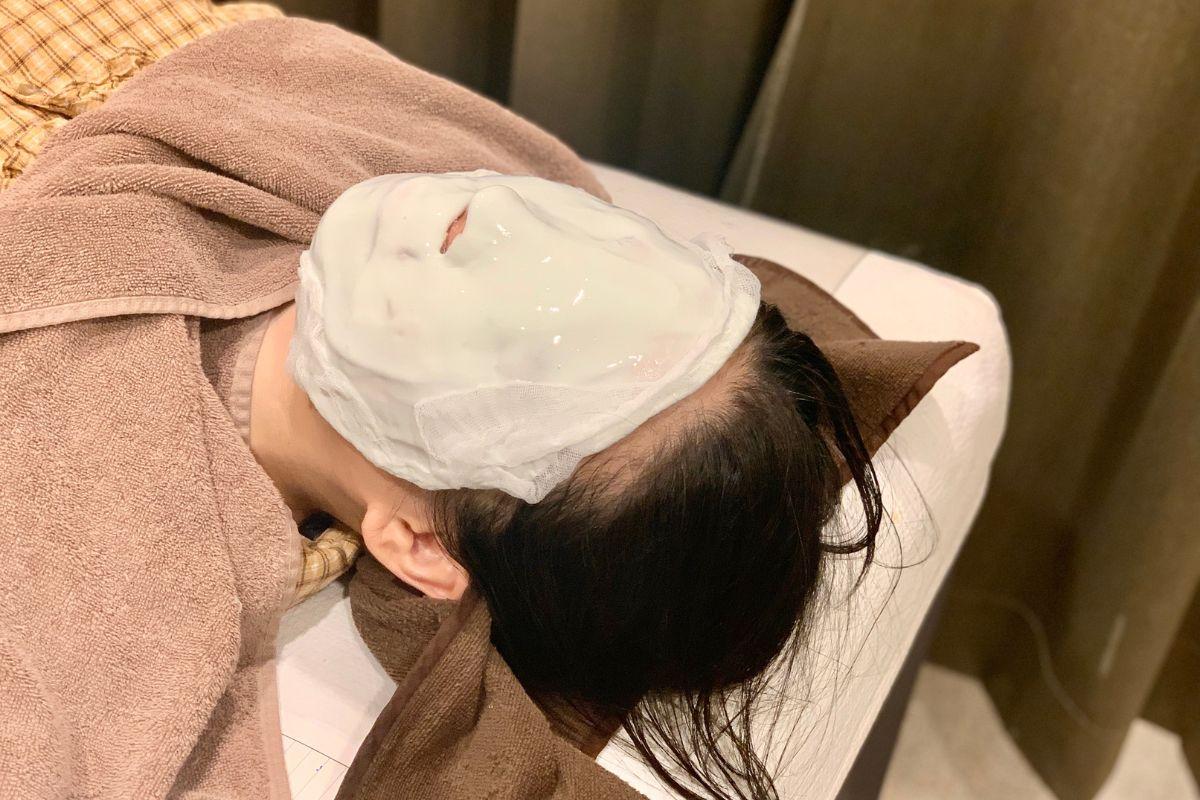 đắp mặt nạ tại thẩm mỹ viện WOOA, Gangnam