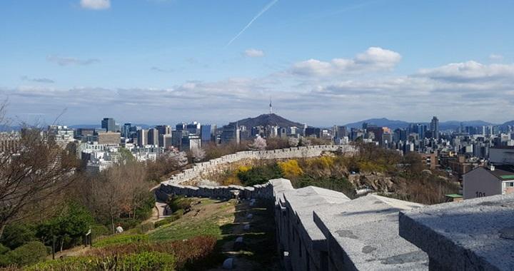 西村 ツアー｜ソウル城郭ウォーキングツアー（仁王山～西村区間）