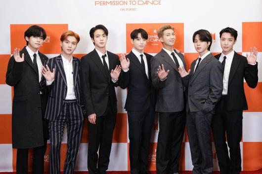 BTS釜山公演、「10万人」を集めて出入口は1つ