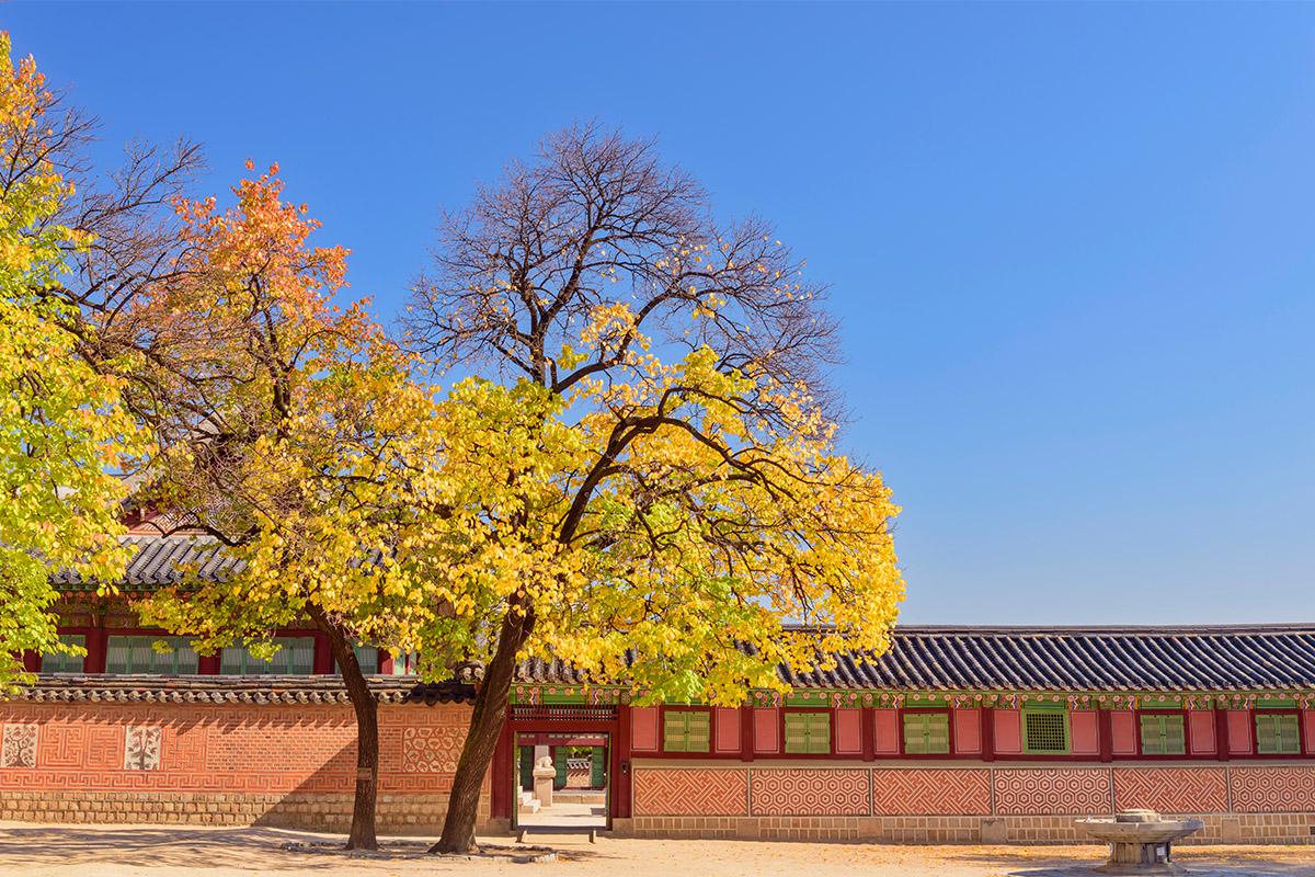 Sujeongjeon, không gian làm việc của vua Sejong, người sáng tạo chữ Hangeul.