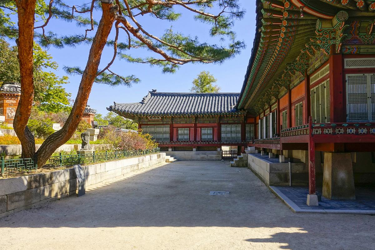 Gyotaejeon, nơi ở của hoàng hậu Joseon trong Cung điện Gyeongbokgung.