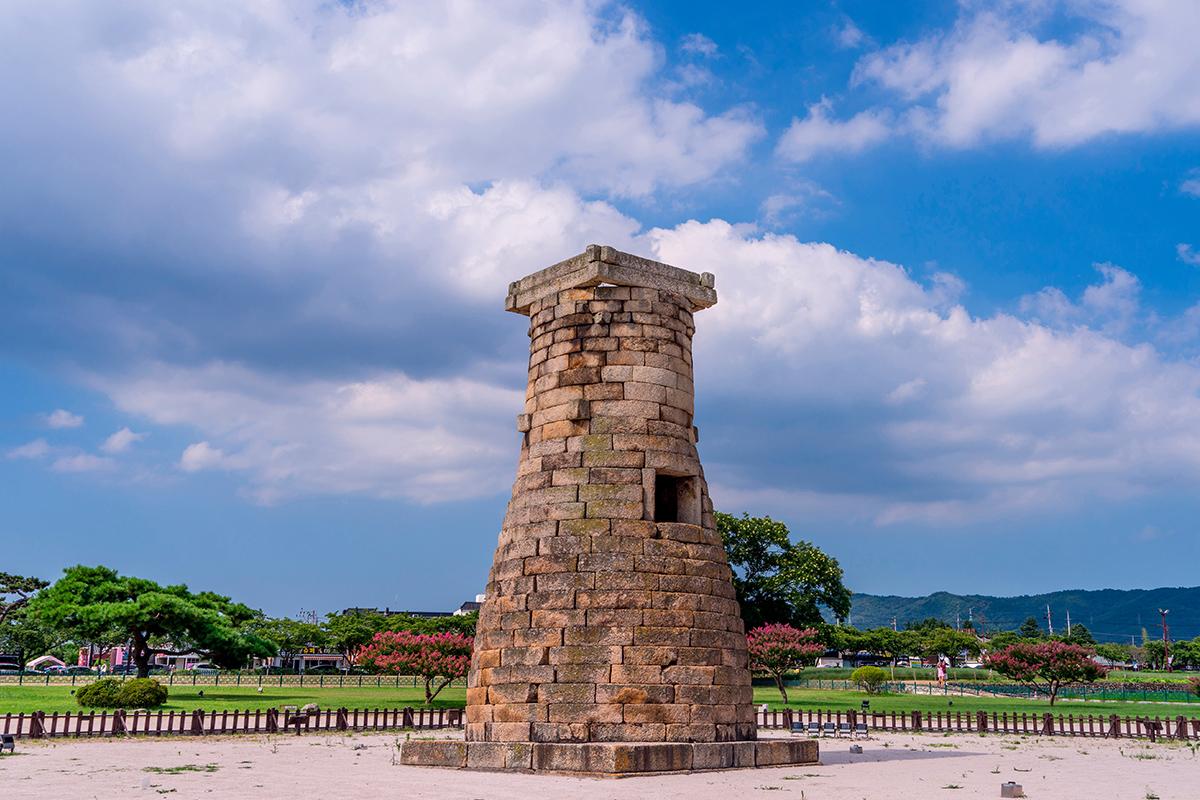 Osservatorio Cheomsungdae di Gyeongju, il simbolo iconic della città e il 31º Tesoro Nazionale della Corea