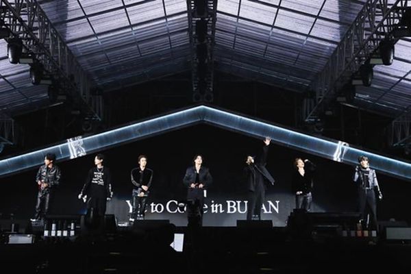 最高の瞬間はまだ」…BTS、釜山コンサートで約束した未来 - 韓国 (Creatrip)