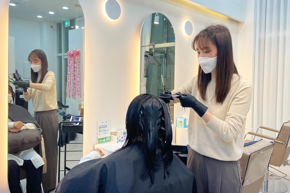 ソウル 梨大 新村 SJヘア 美容 韓国ヘアサロン SJヘア梨大店