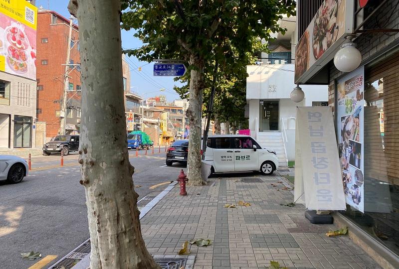 韓国カフェ、ソウルカフェ、延南洞、ヨンナムドン、コリコカフェ、Koriko Cafe、魔女の宅急便カフェ、ジブリカフェ、韓国カフェ巡り