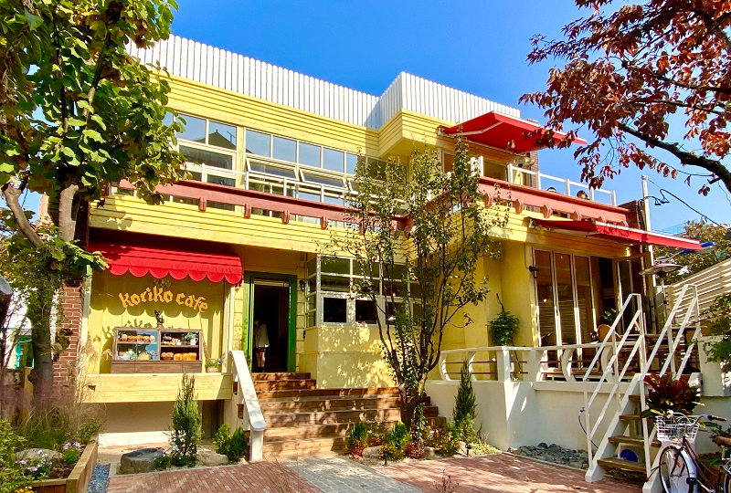 韓国カフェ、ソウルカフェ、延南洞、ヨンナムドン、コリコカフェ、Koriko Cafe、魔女の宅急便カフェ、ジブリカフェ、韓国カフェ巡り