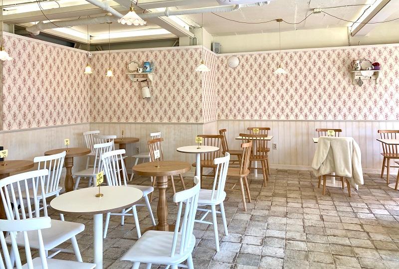 韓国カフェ、ソウルカフェ、延南洞、ヨンナムドン、コリコカフェ、Koriko Cafe、魔女の宅急便カフェ、ジブリカフェ、韓国カフェ巡り