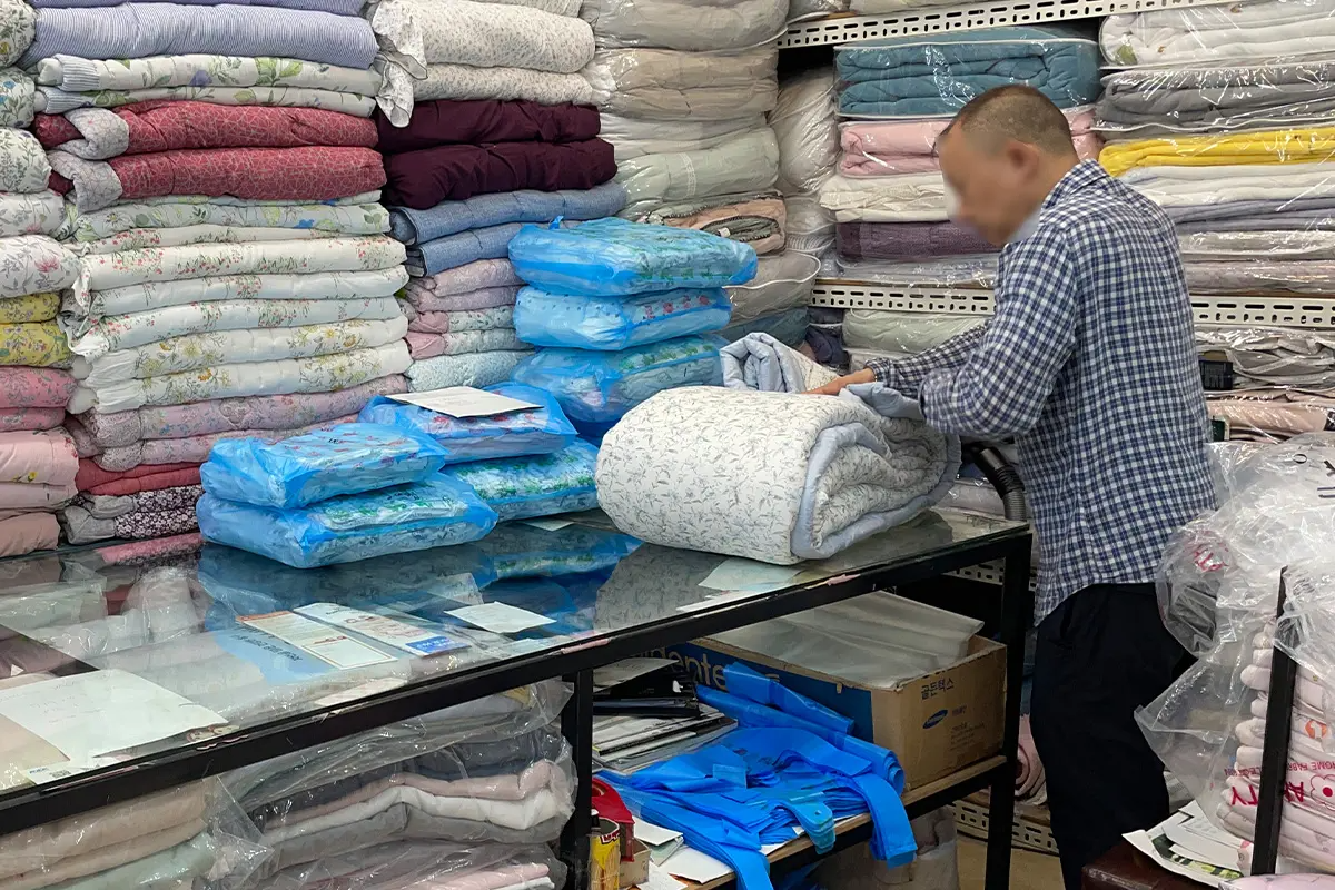 廣藏市場棉被