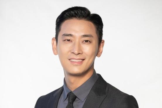 チュ·ジフン、興信所の社長に変身…「ジェントルマン」12月28日公開確定