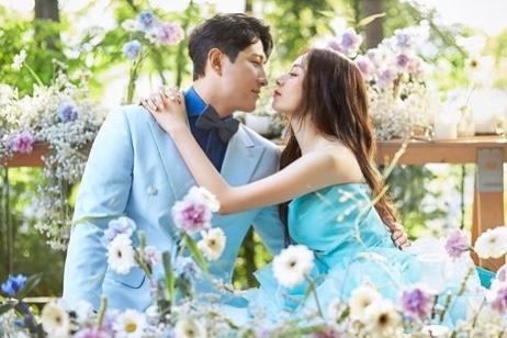 ジヨン♥ファン·ジェギュン結婚…童話のようなウエディンググラビアを公開