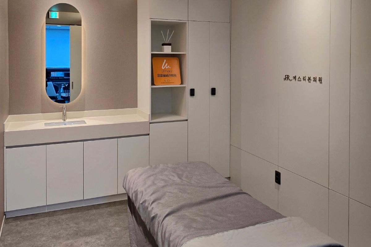 韓國 弘大醫美 推薦 首爾玻尿酸施打 韓國打肉毒 皮膚管理 雷射去痘 去斑 推薦價格 2025 預約