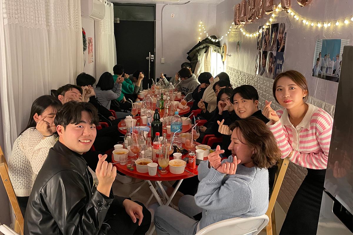 韓国人メイトと一緒に楽しむ日韓交流パーティー
