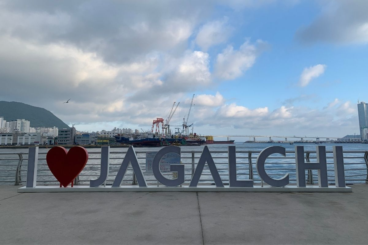 chợ jagalchi, chợ hải sản lớn nhất Hàn Quốc ở Busan!