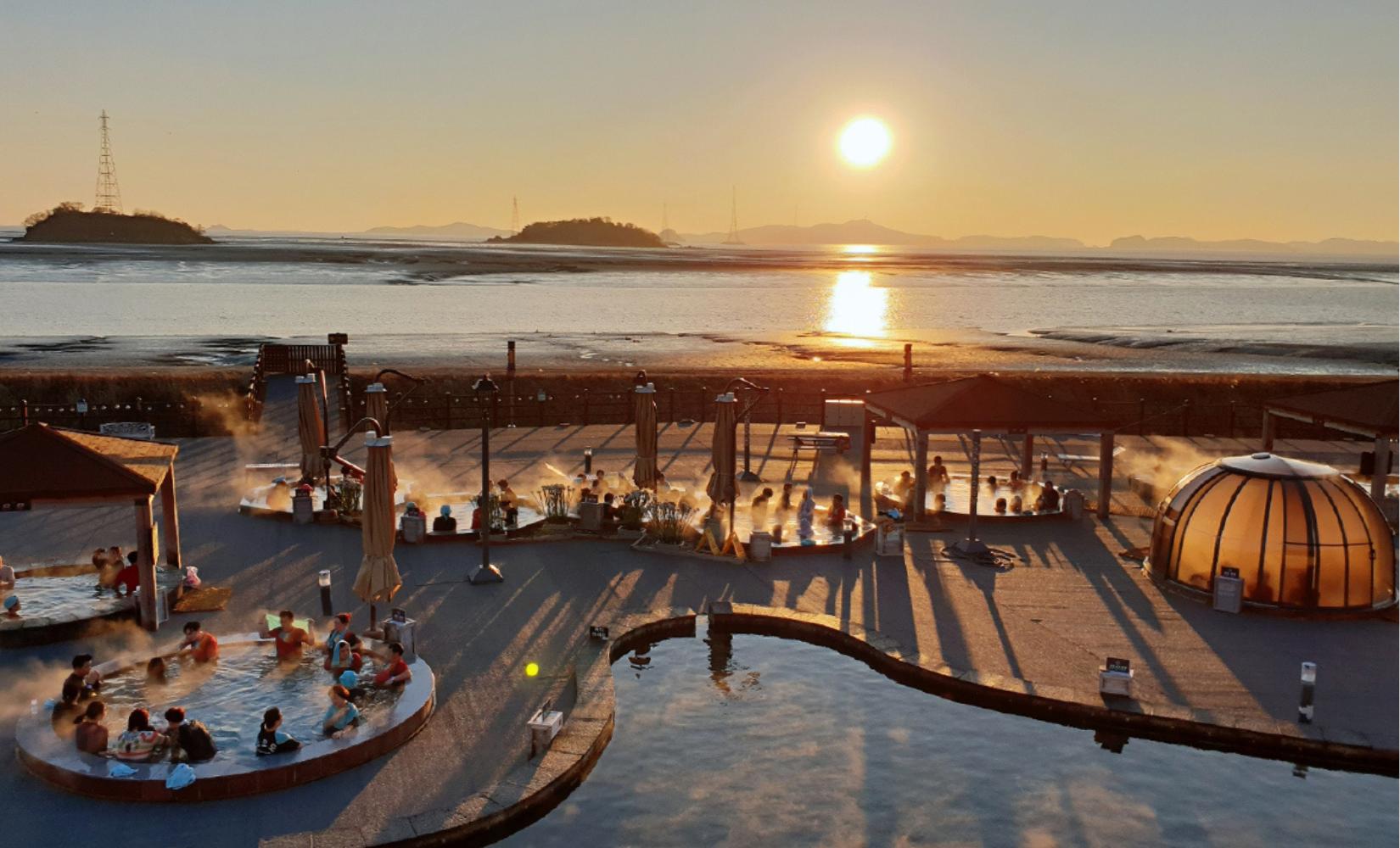 仁川 プライベートツアー│ミネラル温泉+朝陽紡織+風物市場+江華聖堂