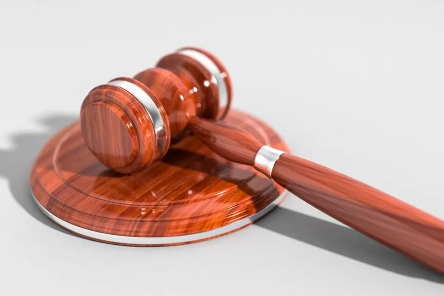 用於韓國文件公證的木槌和墊板,象徵公證的合法性與權威性