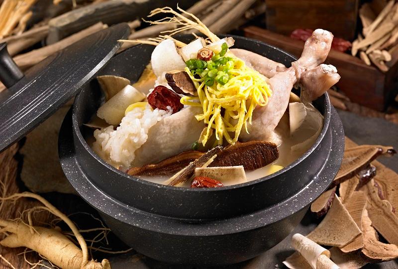 韓国旅行、韓国観光、韓国グルメ、韓国料理、韓国チキン、サムギョプサル、カンジャンケジャン、サムゲタン、キンパ、韓国冷麺、チヂミ、ソルロンタン、ジャージャー麵、トッポッキ、キムチチゲ、タッカルビ、スンデ、コプチャン、チョッパル、ポッサム、ユッケ、タッパル、広蔵市場