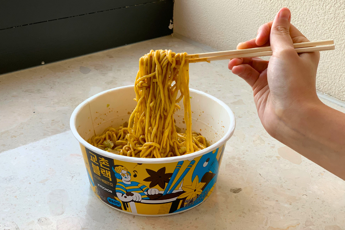 韓國便利店小食分享 橋村BLACK秘製拌麵