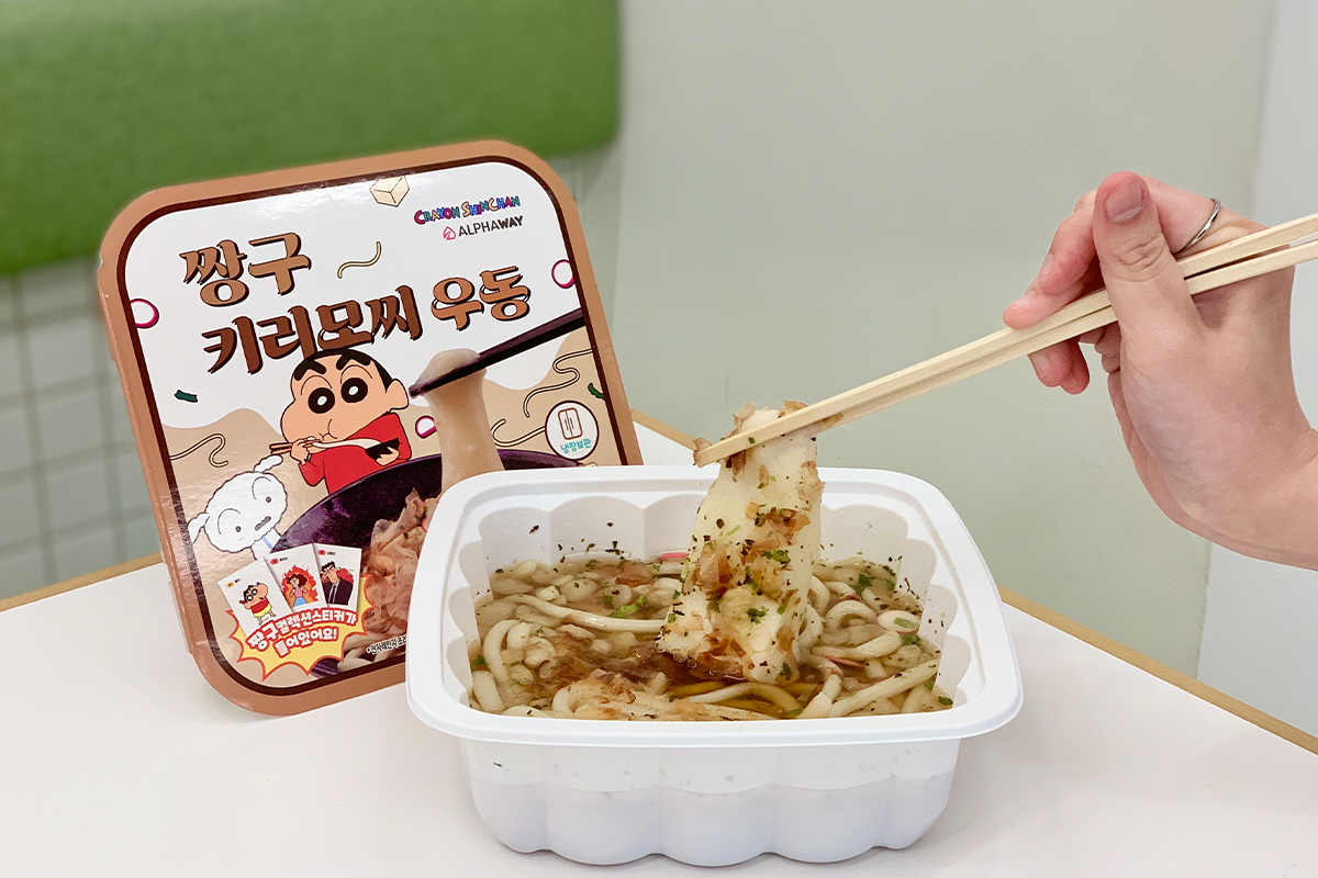 蠟筆小新麻糬烏冬 韓國便利店