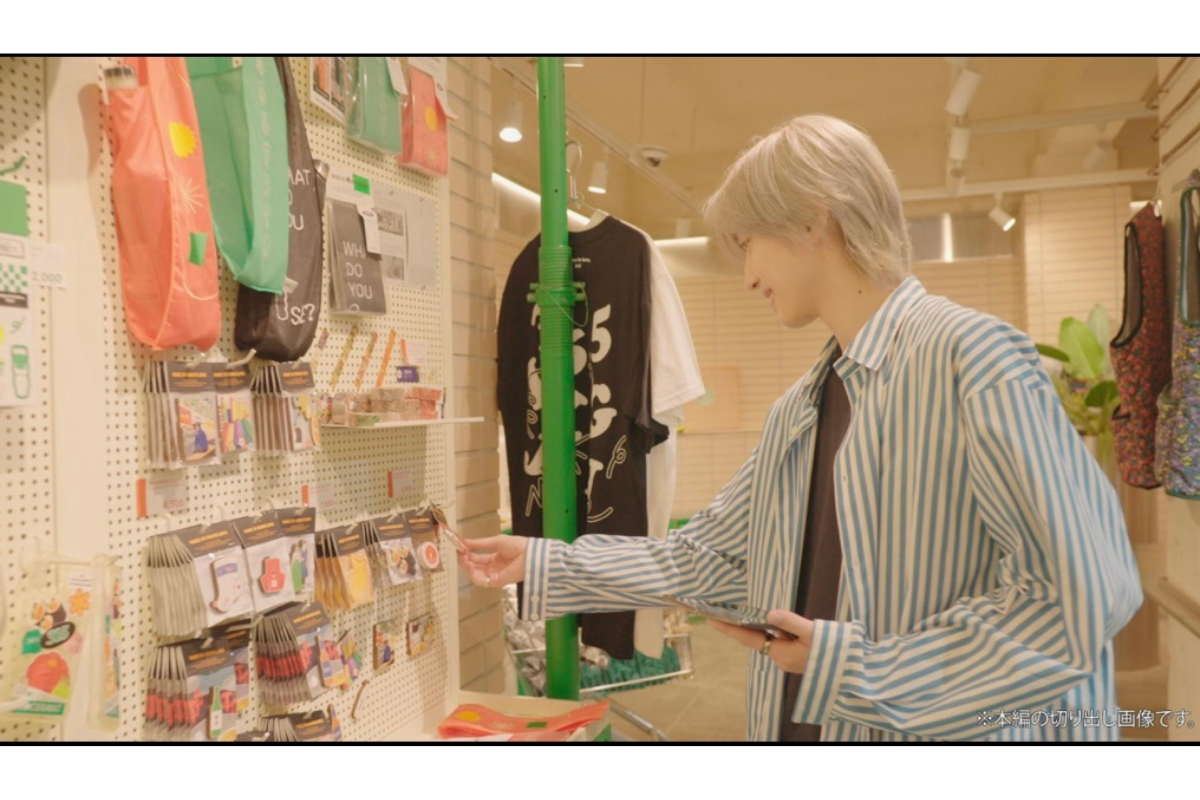 広蔵市場で提供される人気の韓国料理、チヂミのクローズアップ。