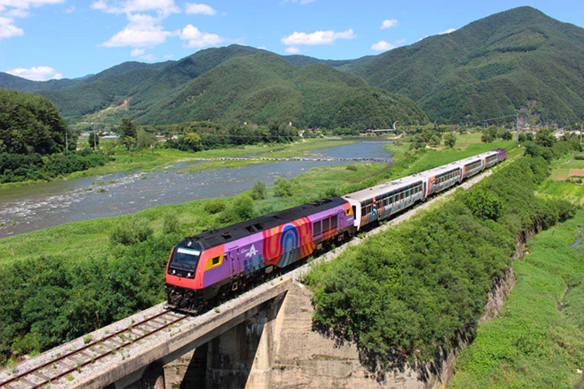 Các loại tàu ở Hàn Quốc, tàu tham quan hàn quốc a-train Jeongseon Arirang train