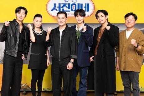 「ソジンの家」イ·ソジンの野望から BTS Vの「点滴闘魂」まで