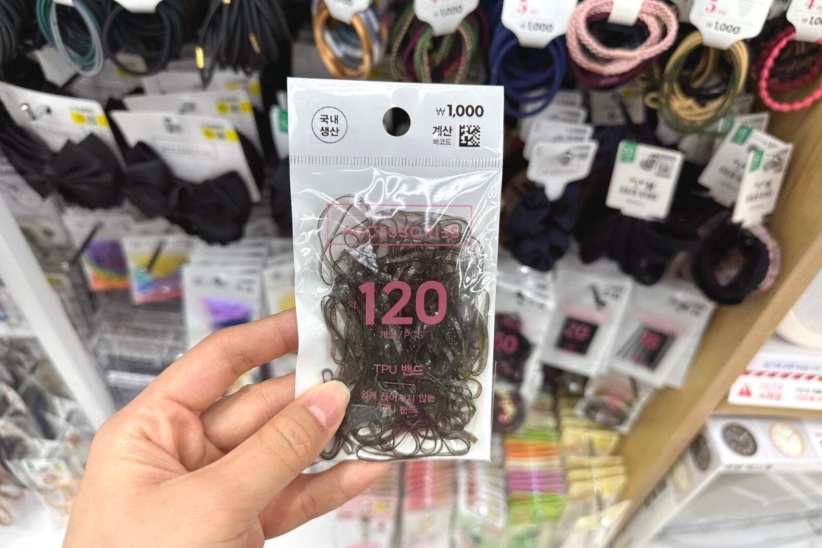 Dây chun buộc tóc hàn quốc ở Daiso, item du lịch cần thiết