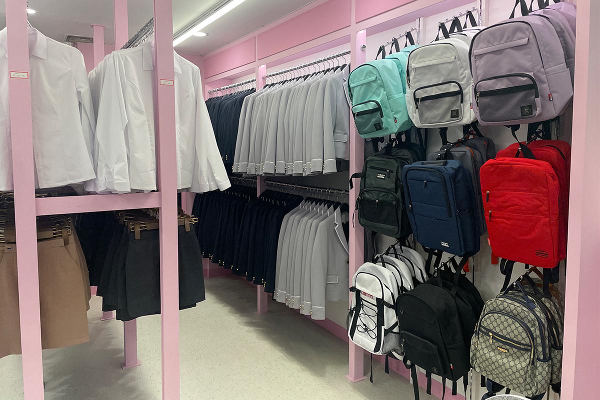 韓國旅行 韓國租校服