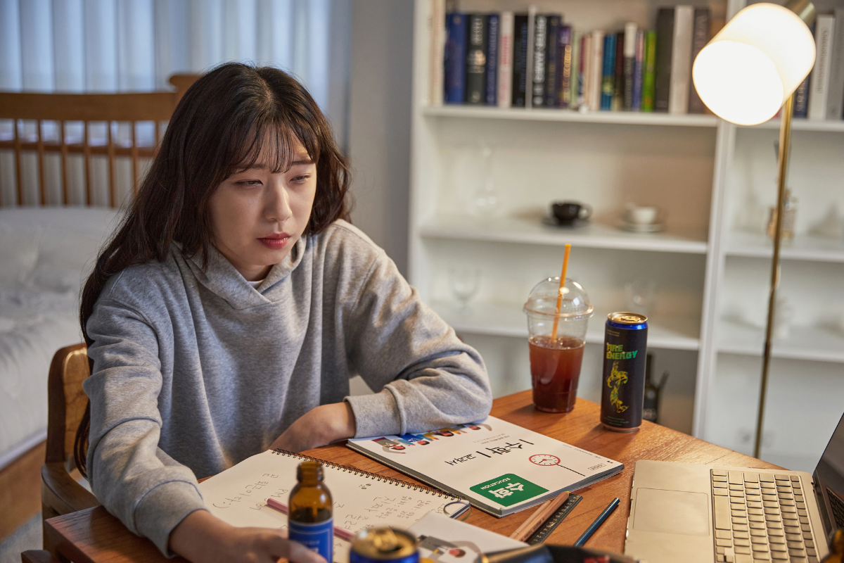 การใช้ภาษาเกาหลีในชีวิตประจำวันมากกว่า 50% เพื่อเพิ่มทักษะการเรียนรู้ของผู้เรียน