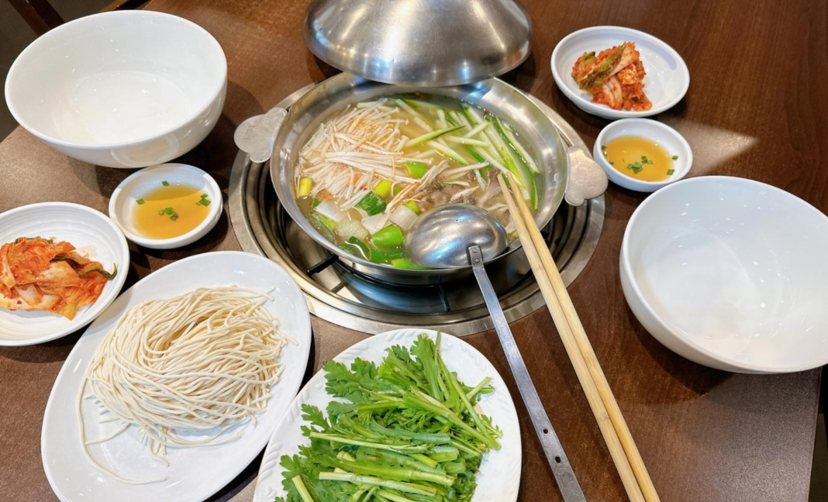 明洞美食 | 牛骨湯之家