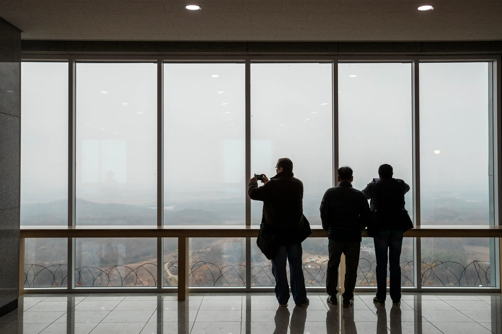 Tour xe buýt 1 ngày Khu vực phi quân sự DMZ và Bàn Môn Điếm, Paju