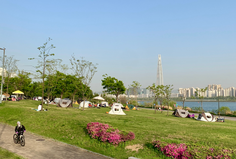 Công viên Ttukseom Hangang,  địa điểm picnic lý tưởng nhất ở Seoul, Hàn Quốc 