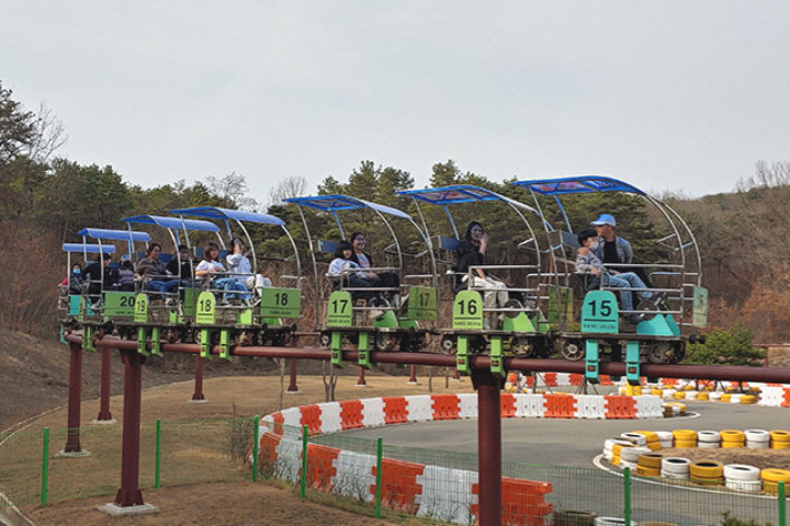 Trải nghiệm xe đạp trên không ở Sangju, Hàn Quốc