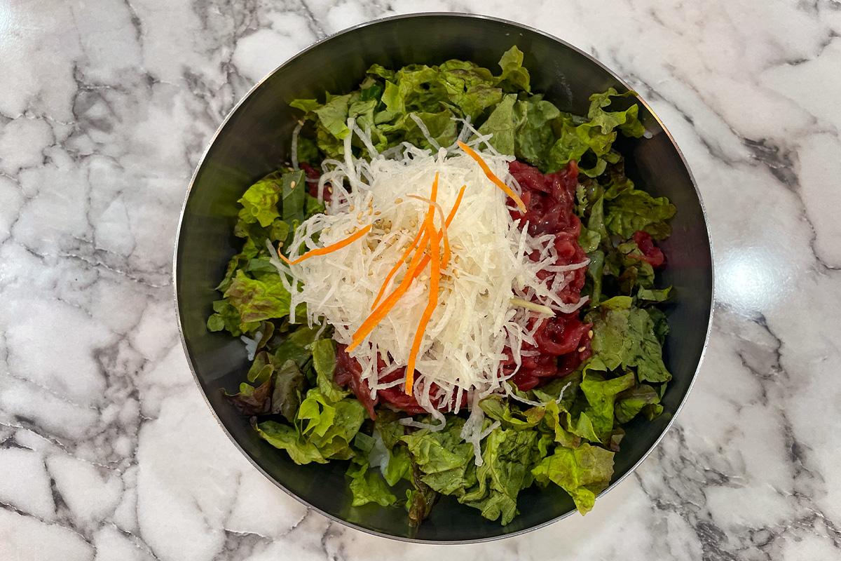 廣藏市場 昌信生拌牛肉 生牛肉蓋飯