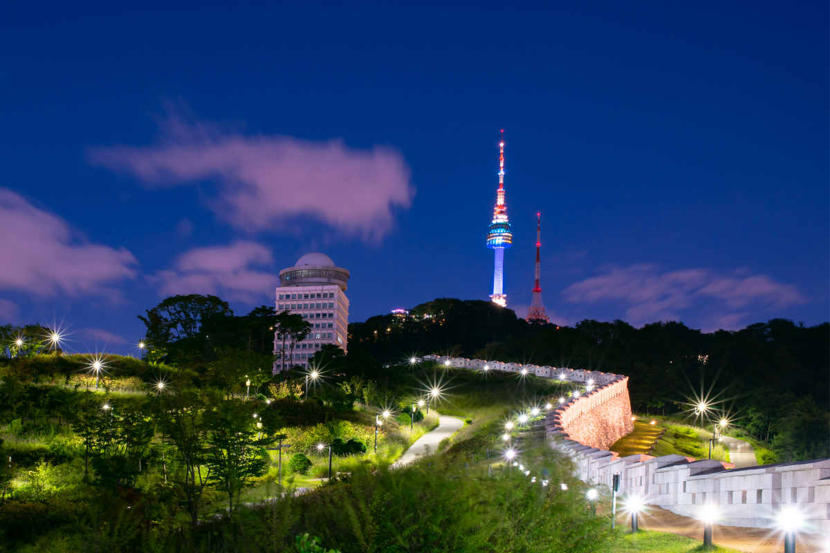Buối tối thì chơi gì ở Seoul, Hàn Quốc, tháp namsan buổi tối