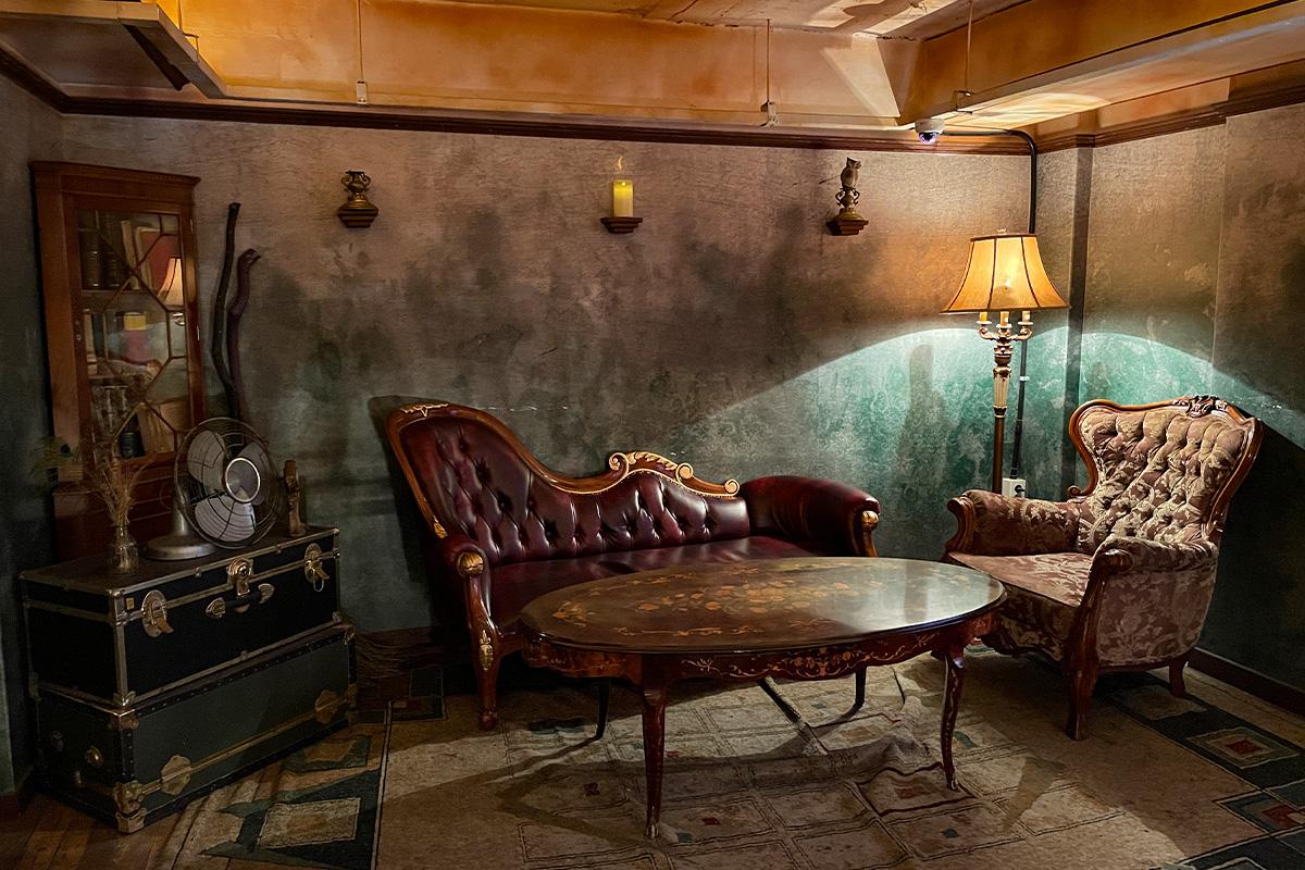 韓国旅行 ソウル 弘大 弘大カフェ トンジュヌンナムジャ 松鶏屋 狎鴎亭 943KING'S CROSS オンダルチッ ハリーポッターカフェ