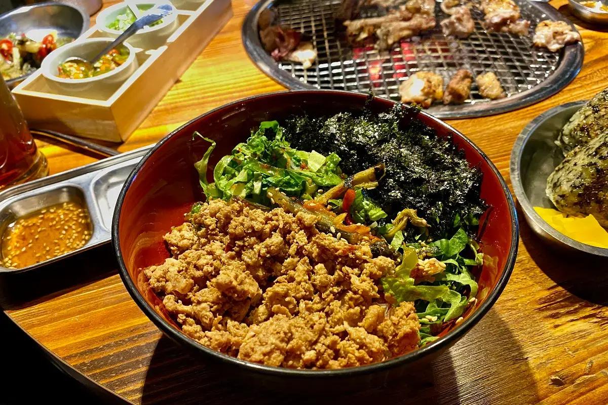 韓国旅行 ソウル 弘大 弘大カフェ トンジュヌンナムジャ 松鶏屋 狎鴎亭 943KING'S CROSS オンダルチッ ハリーポッターカフェ