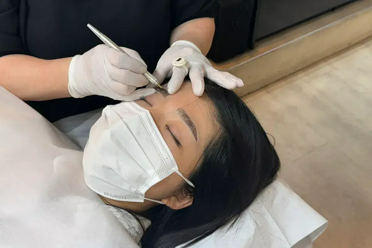 半永久化妝 韓國半永久 韓國紋眉 韓國紋唇 飄眉 霧眉 眼線紋身 髮際線紋身 首爾半永久化妝 推薦 價錢 地址 優惠 明洞 ANIS2 BROW