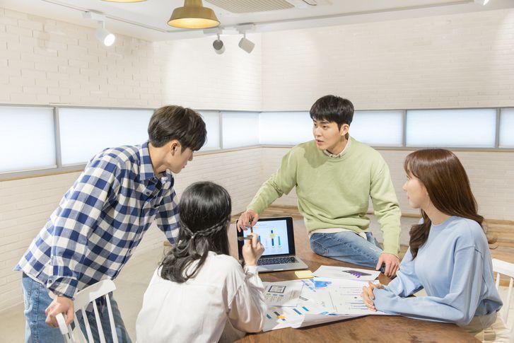 เจาะลึกโนแรบัง วัฒนธรรมของคนเกาหลีที่ต้องไปลองซักครั้ง! ร้านแบบหยอดเหรียญก็มี! แต่บางร้านก็ไม่ควรเข้านะคะ...