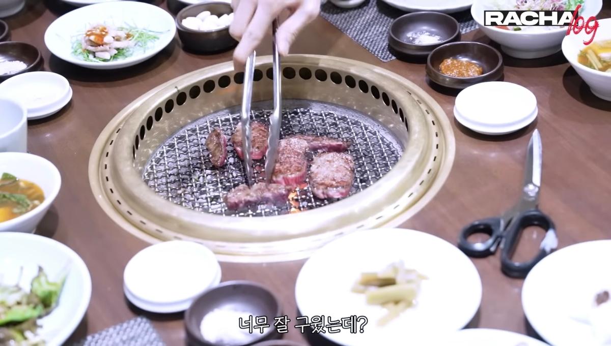 ミシュランガイド掲載店での焼き肉ディッシュ。伝統的な韓国料理を楽しむに最適な環境を提供します。