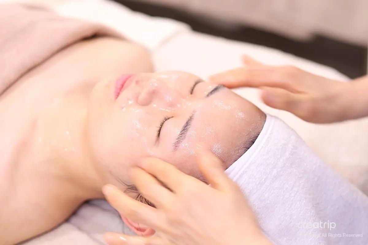 マッサージ 明洞マッサージ リフト スキンケア 輪郭管理 韓国マッサージ アロマ アロママッサージ