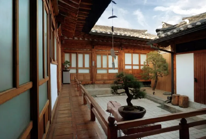 Khách sạn hanok Digeut House (디귿집) ở Seoul, Hàn Quốc