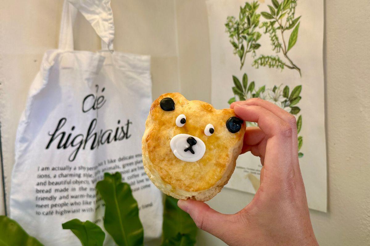 益善洞 Cafe Highwaist Teddy Scone