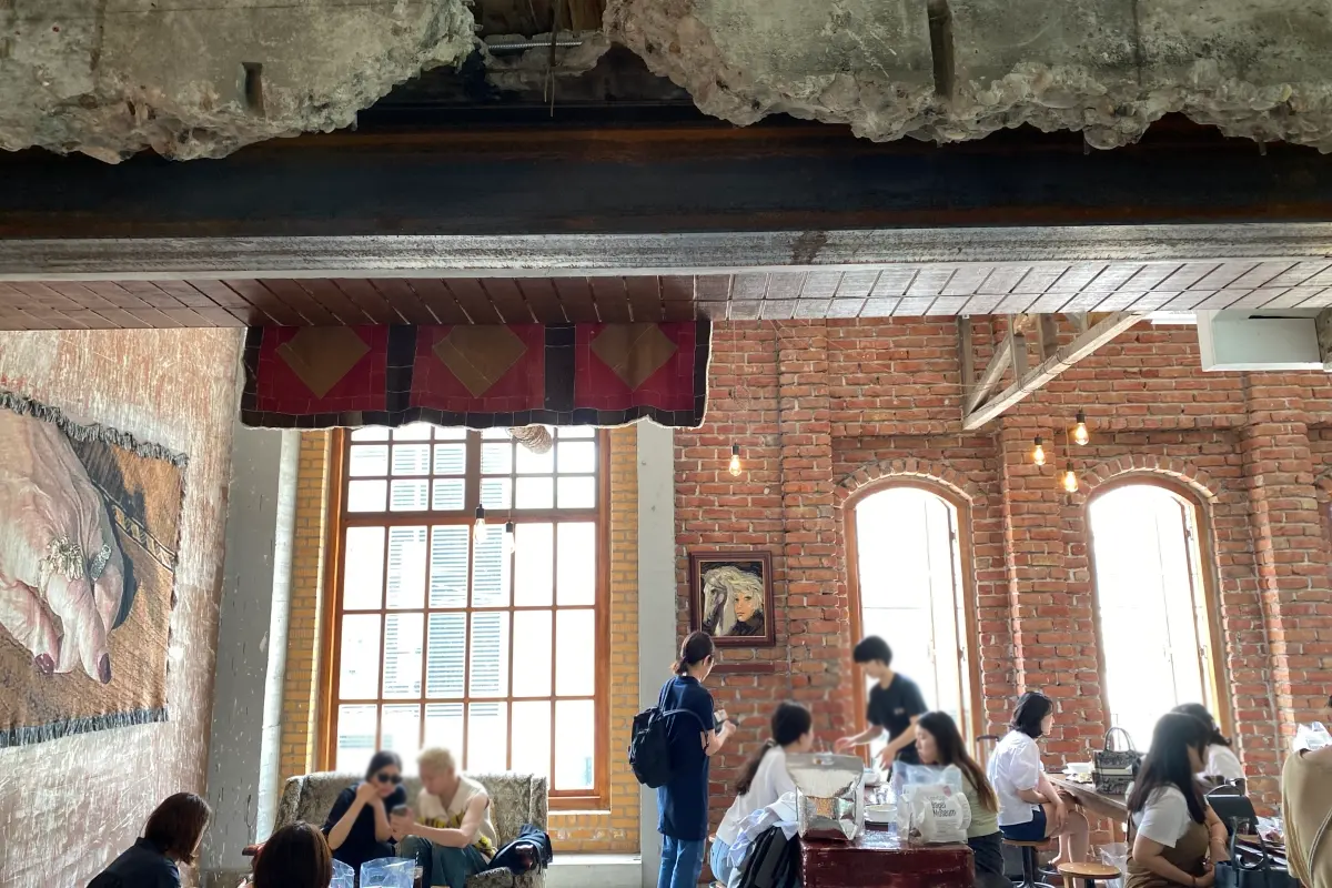 狎鷗亭 London Bagel Museum 島山店 2樓